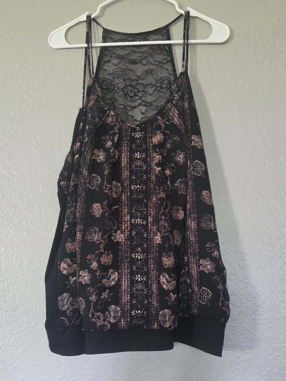 Maurices Black & Blush Floral Lace-Back Floral Camisole